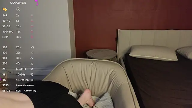 JessieWayy online show from May 14, 2026, 1:13 am