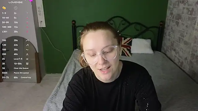 JessieWayy online show from May 28, 2026, 1:13 am