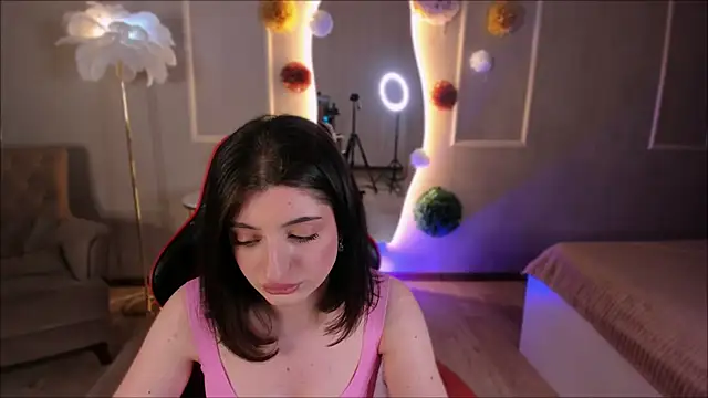 Jasmine Pete online show from April 8, 2026, 2:40 pm