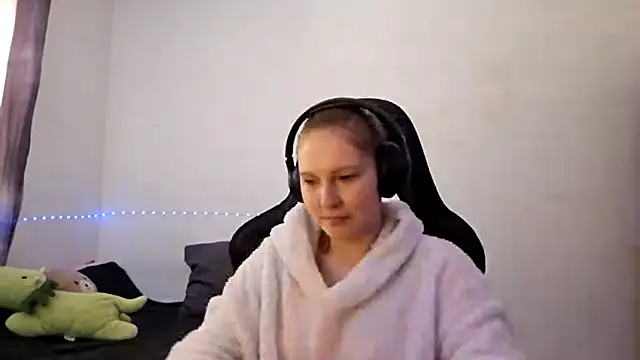 WesleyFrohling online show from April 8, 2026, 9:11 am