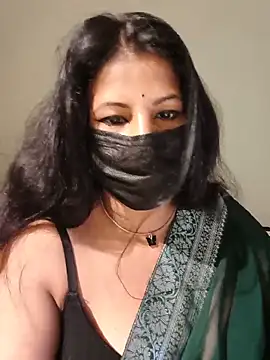 Hot Alicee online show from June 17, 2026, 4:01 am