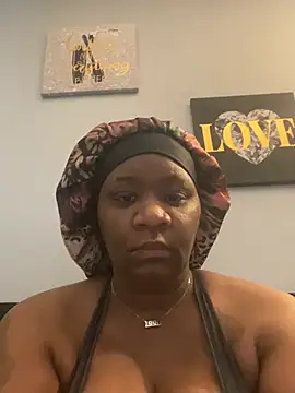 Snapshot of amberchill26 chatting on June 12, 2026, 1:42 pm amberchill26 online show from June 12, 2026, 1:42 pm