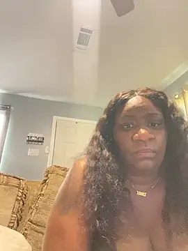 Snapshot of amberchill26 chatting on August 7, 2026, 11:00 pm amberchill26 online show from August 7, 2026, 11:00 pm