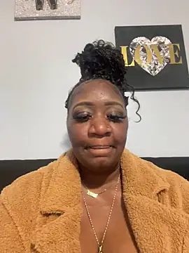 amberchill26 online show from April 22, 2026, 2:46 pm