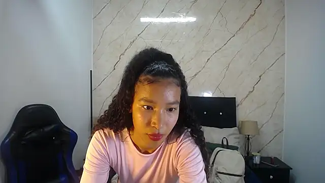 hasley cute online show from May 4, 2026, 7:06 pm