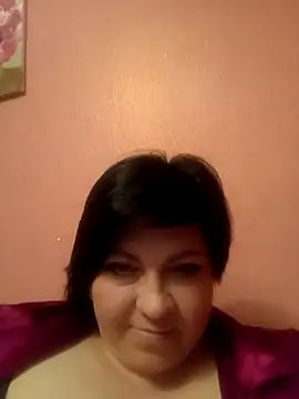 Snapshot of LeraSwan33 chatting on April 13, 2026, 8:57 pm LeraSwan33 online show from April 13, 2026, 8:57 pm