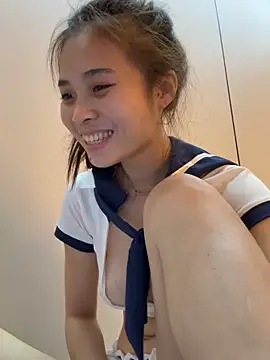 Mimiluv1234 online show from April 19, 2026, 6:10 pm