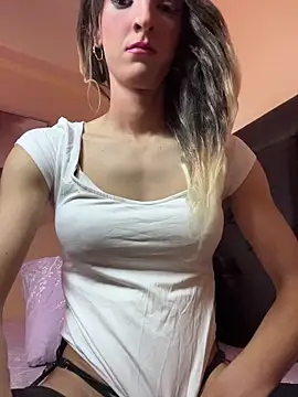 Blacktourmalinee online show from May 9, 2026, 4:32 pm