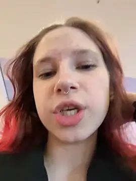 michelle lovique online show from April 23, 2026, 8:54 am