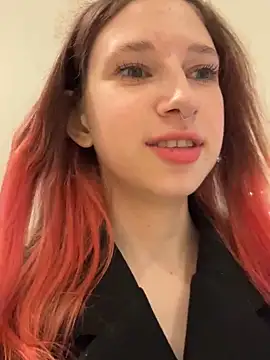 michelle lovique online show from May 22, 2026, 8:23 am