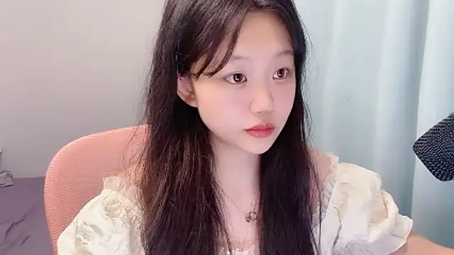 Lilababy00 online show from May 5, 2026, 2:09 pm