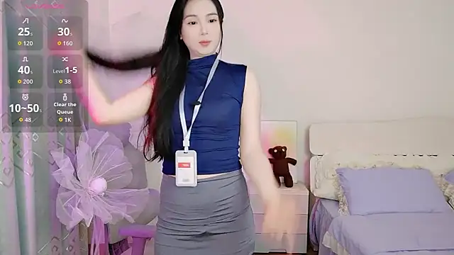 M-CC-M online show from June 6, 2026, 2:33 pm