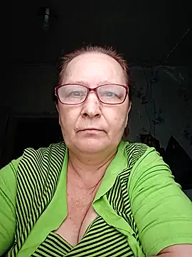 Snapshot of IngaLuna48 chatting on April 8, 2026, 9:55 am IngaLuna48 online show from April 8, 2026, 9:55 am