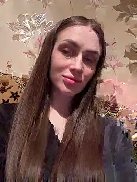 AlinaLove3213 online show from April 22, 2026, 6:47 pm