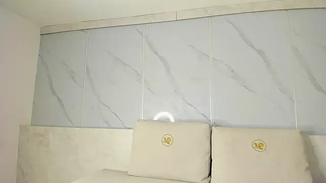 stefany lure online show from May 19, 2026, 7:32 pm