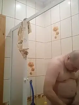 Snapshot of Luceriusbigass chatting on February 11, 2025, 6:01 pm Luceriusbigass online show from February 11, 2025, 6:01 pm