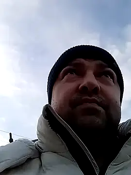 Luceriusbigass online show from February 11, 2026, 3:01 pm