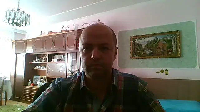 Snapshot of Luceriusbigass chatting on September 19, 2025, 2:43 pm Luceriusbigass online show from September 19, 2025, 2:43 pm