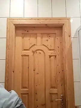 Snapshot of Luceriusbigass chatting on January 22, 2025, 4:44 pm Luceriusbigass online show from January 22, 2025, 4:44 pm