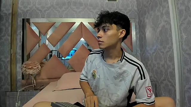 Snapshot of danii_rivas chatting on April 13, 2026, 10:19 am danii rivas online show from April 13, 2026, 10:19 am