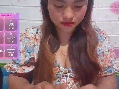 Snapshot of -Pumidy- chatting on April 14, 2026, 2:55 pm -Pumidy- online show from April 14, 2026, 2:55 pm