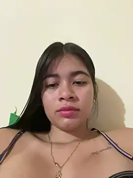 Snapshot of Kloe_zaf chatting on July 3, 2026, 7:48 am Kloe zaf online show from July 3, 2026, 7:48 am