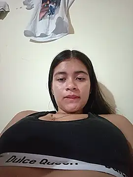 Snapshot of Kloe_zaf chatting on June 26, 2026, 5:24 am Kloe zaf online show from June 26, 2026, 5:24 am