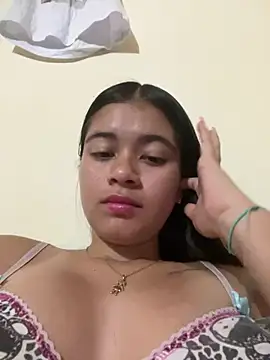 Snapshot of Kloe_zaf chatting on June 12, 2026, 5:05 am Kloe zaf online show from June 12, 2026, 5:05 am