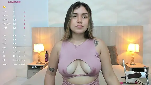 skinny laura online show from May 28, 2026, 11:38 am