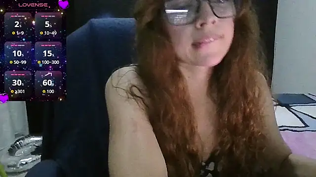 Snapshot of Lannah__ chatting on May 13, 2026, 2:40 am Lannah online show from May 13, 2026, 2:40 am