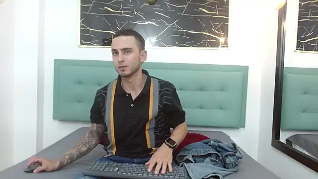 PowerLustX online show from May 2, 2026, 3:34 am