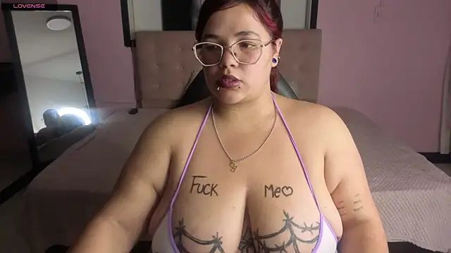 Sweet cat t online show from May 6, 2026, 2:26 am