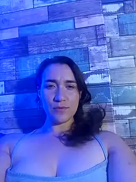 Alice Jovovich69 online show from June 12, 2026, 3:26 am