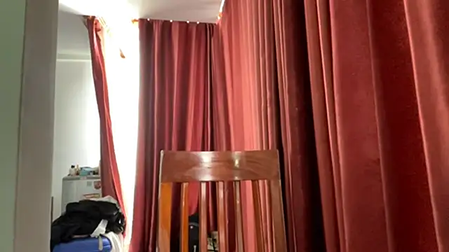 KarrenHewins online show from April 10, 2026, 5:58 am