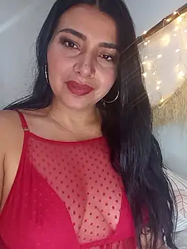 Snapshot of Antonella-corruso chatting on May 5, 2026, 6:49 am Antonella-corruso online show from May 5, 2026, 6:49 am