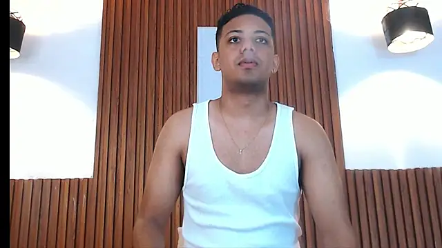 Snapshot of CONNOR_42 chatting on April 10, 2026, 11:39 am CONNOR 42 online show from April 10, 2026, 11:39 am