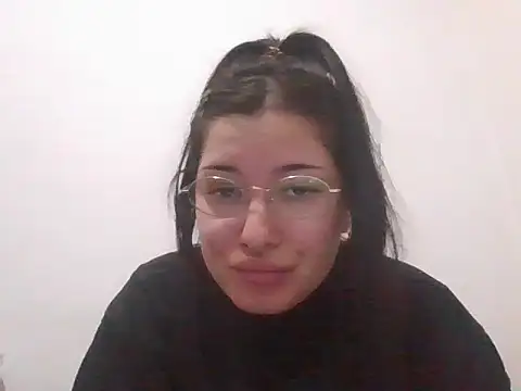 Snapshot of cherryxxox chatting on April 27, 2026, 10:41 pm cherryxxox online show from April 27, 2026, 10:41 pm