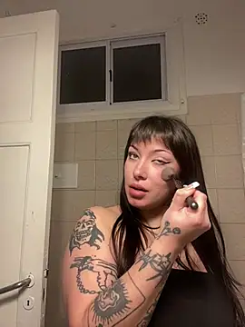 Snapshot of cherryxxox chatting on June 13, 2026, 1:14 am cherryxxox online show from June 13, 2026, 1:14 am