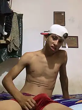 Snapshot of gabora chatting on April 8, 2026, 10:11 pm gabora online show from April 8, 2026, 10:11 pm