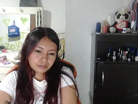 Snapshot of dulcemaria1918 chatting on April 9, 2026, 3:52 am dulcemaria1918 online show from April 9, 2026, 3:52 am