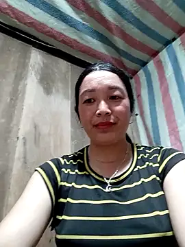 Snapshot of vanlucky2 chatting on June 3, 2026, 10:16 am vanlucky2 online show from June 3, 2026, 10:16 am