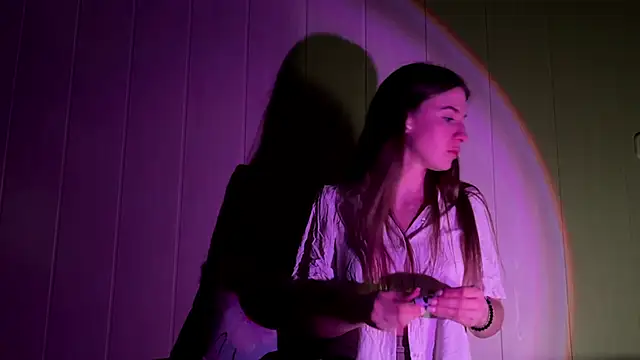 Snapshot of BambiBlush chatting on April 8, 2026, 5:14 pm BambiBlush online show from April 8, 2026, 5:14 pm