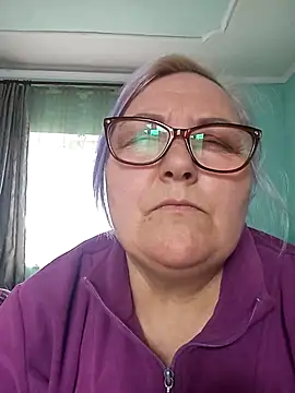 Snapshot of AureliaSky598 chatting on April 13, 2026, 10:52 am AureliaSky598 online show from April 13, 2026, 10:52 am