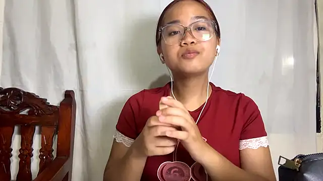 SheenaMcbrien online show from April 13, 2026, 12:20 pm