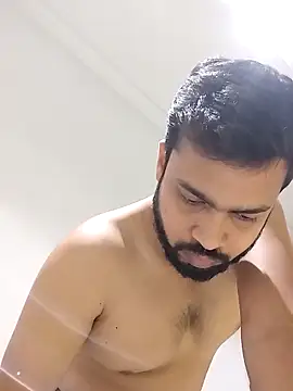 Snapshot of hornydaddy_21 chatting on April 12, 2026, 8:01 pm hornydaddy 21 online show from April 12, 2026, 8:01 pm