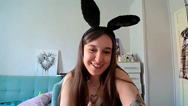 RiannaBrown online show from May 25, 2026, 3:06 am
