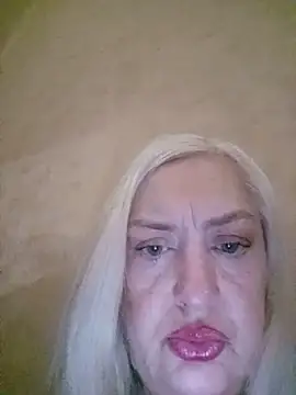 Julia20X online show from June 26, 2026, 12:11 pm