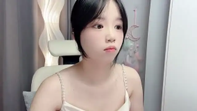Snapshot of Xiaoqing00 chatting on June 3, 2026, 5:19 am Xiaoqing00 online show from June 3, 2026, 5:19 am