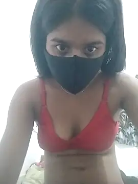 Shaniya03 online show from May 1, 2026, 1:27 pm