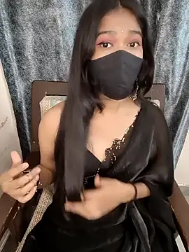 CUTE SIMMY- online show from April 16, 2026, 4:35 am